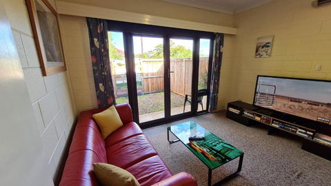 Rise N Shine - Affordable 50sqm Garden Apartment - Tourism TAS 2