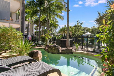 Salt&Pepper Sanctuary - Plunge Pool Resort Apartment By UHoliday - 2BR, 1BR And Studio Hotel Room Configurations Available - Tourism TAS 2
