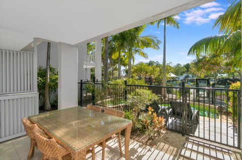Salt&Pepper Sanctuary - Plunge Pool Resort Apartment By UHoliday - 2BR, 1BR And Studio Hotel Room Configurations Available - Tourism TAS 3