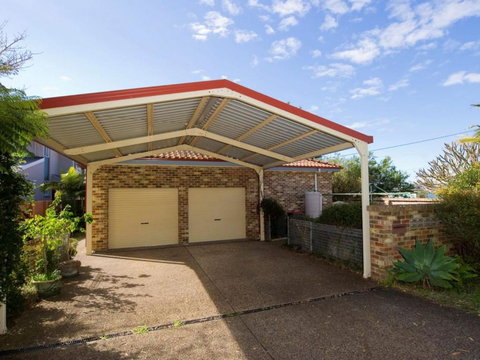 Salamander Beach Front - Tourism TAS 2