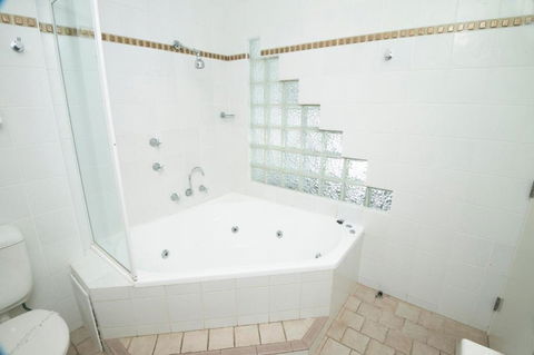 Rockpool Motor Inn - Hobart Tourism 3