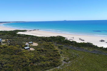 Rocky Cape Retreat with Hobart Tourism