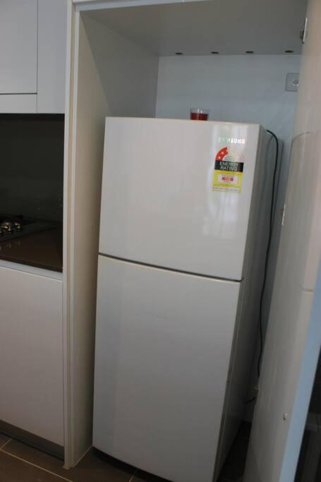 Roomy One Bedroom Plus Extra Bed - Tourism TAS 1