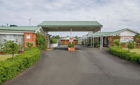 Rose Garden Motel - Hobart Tourism 3