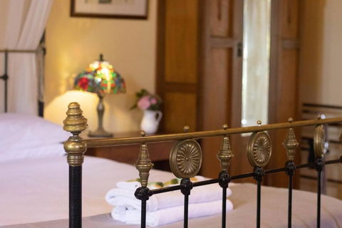 Rose Petal Cottage - Hobart Tourism 3