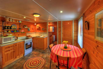 Rosebank Cottage Collection with Hobart Tourism