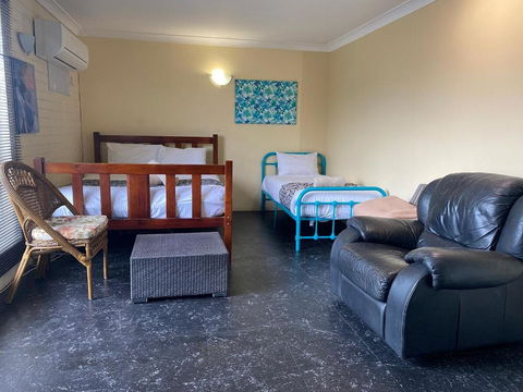 Rosebourne Gardens Motel - Tourism TAS 2