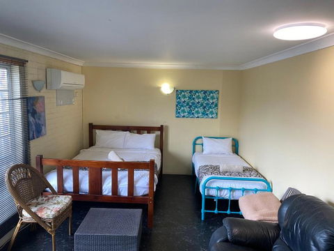 Rosebourne Gardens Motel - Tourism TAS 3