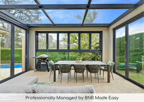 Roselawn Retreat - Pool, Incredible Views, Sleeps 8 - Tourism TAS 0