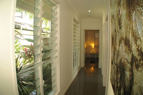 Roya On Mission - Beachfront - Wongaling - Family - Tourism TAS 1