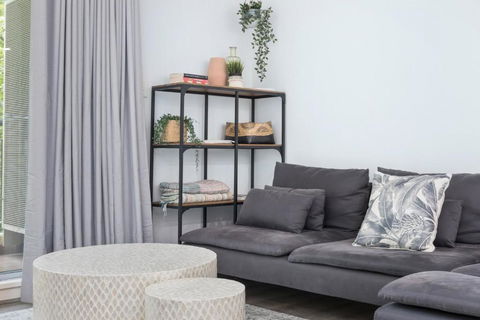 ROYA6320 - Royal Respite - Hobart Tourism 2