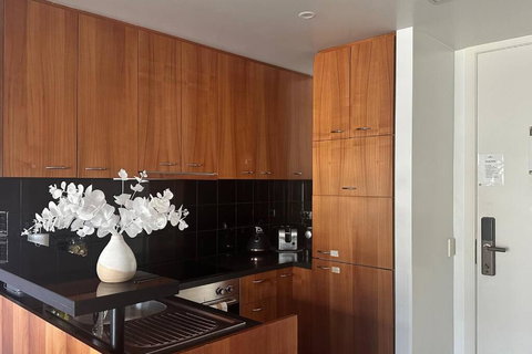 Royal Garden Residence - Tourism TAS 2