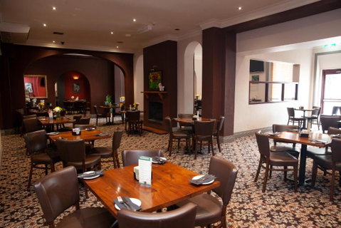 Royal Hotel Singleton - Tourism TAS 2