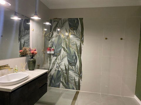 Rural Granny Flat - Pet Friendly - Hobart Tourism 3