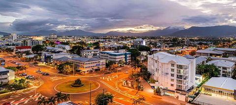 Rydges Esplanade Resort Cairns - Tourism TAS 2