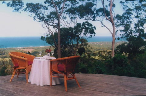 Sacred Mountain Retreat - Hobart Tourism 0