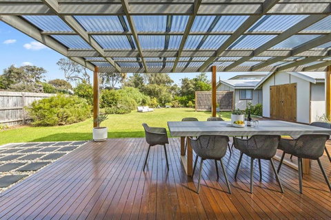 Salt Air Beach Retreat - 280m Walk To Foreshore, Check Out 5pm Sunday! - Tourism TAS 2