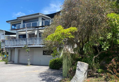 Saltair Luxury Accommodation - Adults Only - Hobart Tourism 1