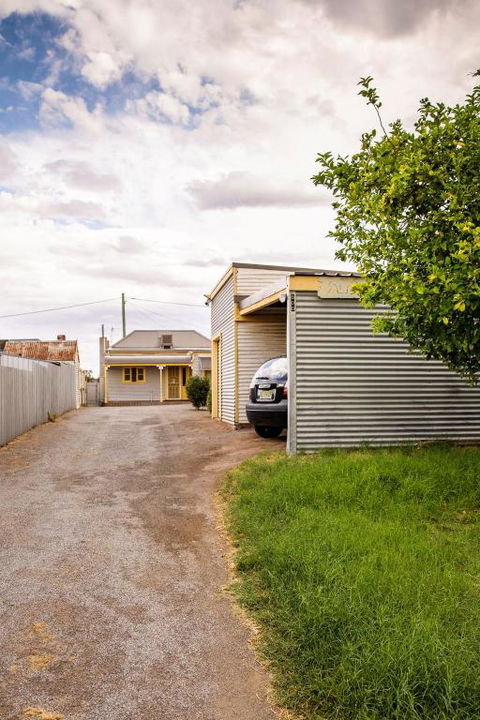 SaltBush Cottage - Hobart Tourism 0