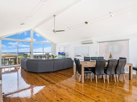 Saltys - Hobart Tourism 0