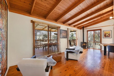 Samsara Blue Mountains - Tourism TAS 1