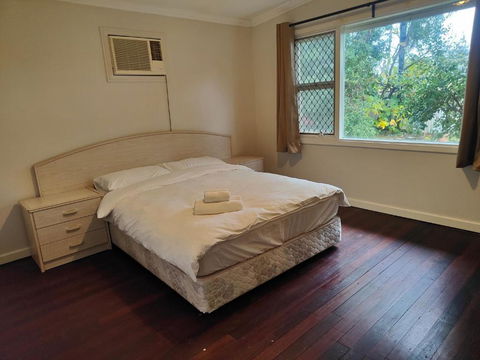 S&S Guest House - Tourism TAS 1