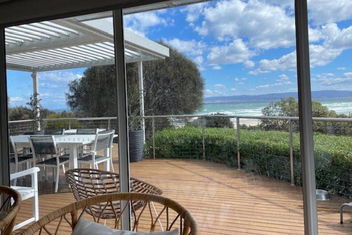 Sandbar Beach House with Tourism TAS