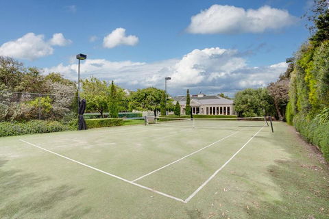 Sandfields - Hobart Tourism 1