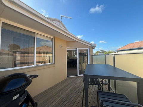 Sandpiper 10 - Close To Town And Beach - Tourism TAS 3