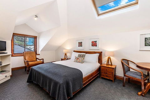 Sandstone Suites - In The Heart Of Port Fairy - Tourism TAS 1