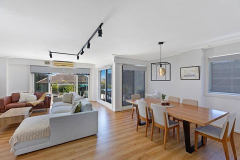 Sandy Cove Apartment The Entrance 8 - Tourism TAS 0