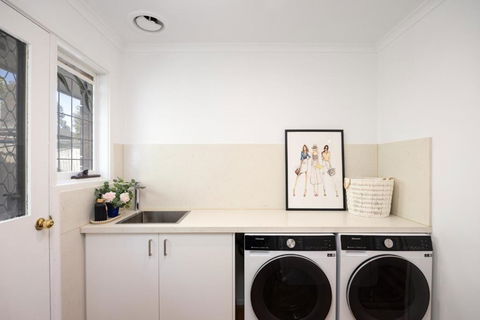 Shine Carrum Down - Family Oasis With Heated Pool - Hobart Tourism 3