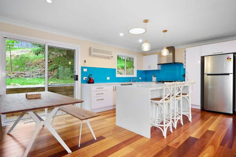 Spacious 3BR Family Haven In Upper Ferntree Gully - Hobart Tourism 2
