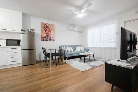 Stylish Apartment In Richmond - Tourism TAS 2