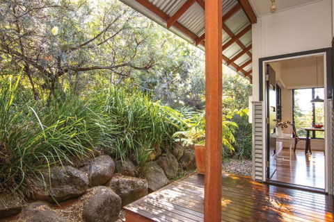 Tallaringa Views - Hobart Tourism 3