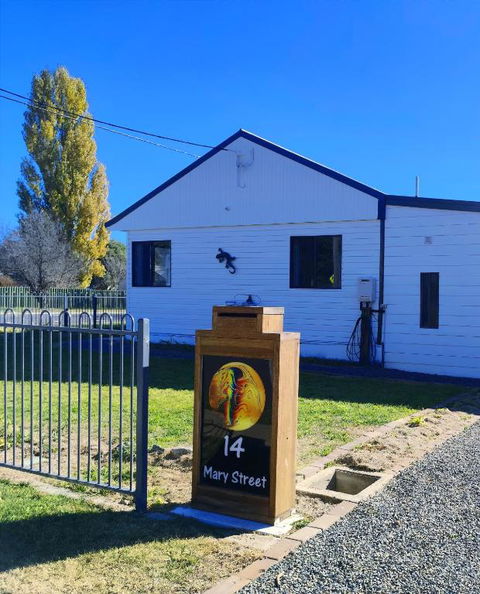 The Berri Bubble Lodge - Hobart Tourism 0