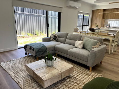 The Cosy Cottage - Hobart Tourism 3