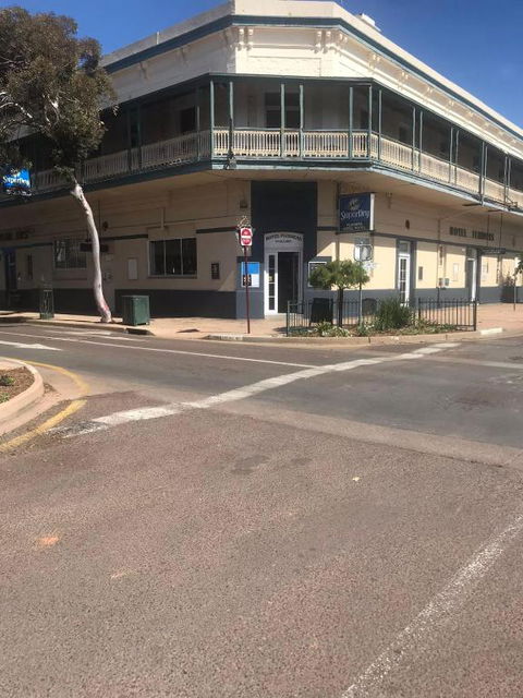 The Flinders Hotel Motel Port Augusta - Hobart Tourism 0