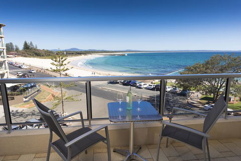 Beachpoint, Unit 303, 28 North Street - Hobart Tourism 0