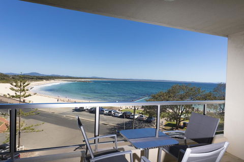 Beachpoint, Unit 303, 28 North Street - Hobart Tourism 1
