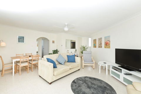 Beachpoint, Unit 501, 28 North Street - Hobart Tourism 2