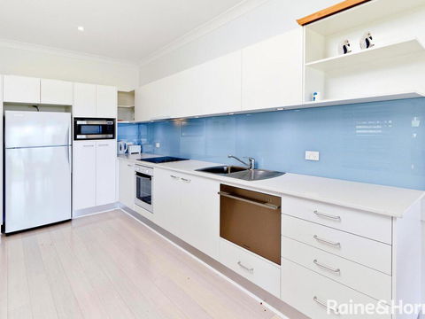 Beachside Bungalow #4 - 4/139 Avoca Drive, Avoca Beach - Hobart Tourism 2