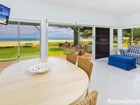 Beachside Bungalow #4 - 4/139 Avoca Drive, Avoca Beach - Hobart Tourism 0