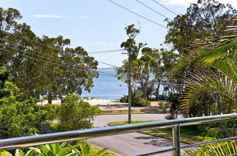 Beachside Haven - Your Perfect Oasis Home - Hobart Tourism 0