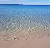 Beachside Husky Waterfront Cabin - Tourism TAS