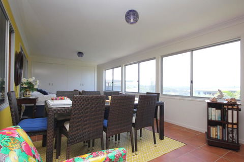 BEACHVIEW - 14 Second Ave , Bonny Hills - Hobart Tourism 3