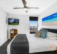 Beau Monde Apartments Newcastle - Worth Place Apartment - Tourism TAS