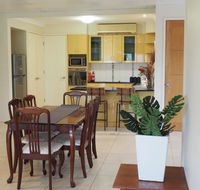 Bed and Breakfast with airport transfers and rental car - Tourism TAS