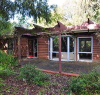 BEECHWOOD - SURF SIDE - Hobart Tourism