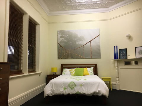 BELMONT 11 Bedroom Home In The Heart Of Victor Harbor - Hobart Tourism 0